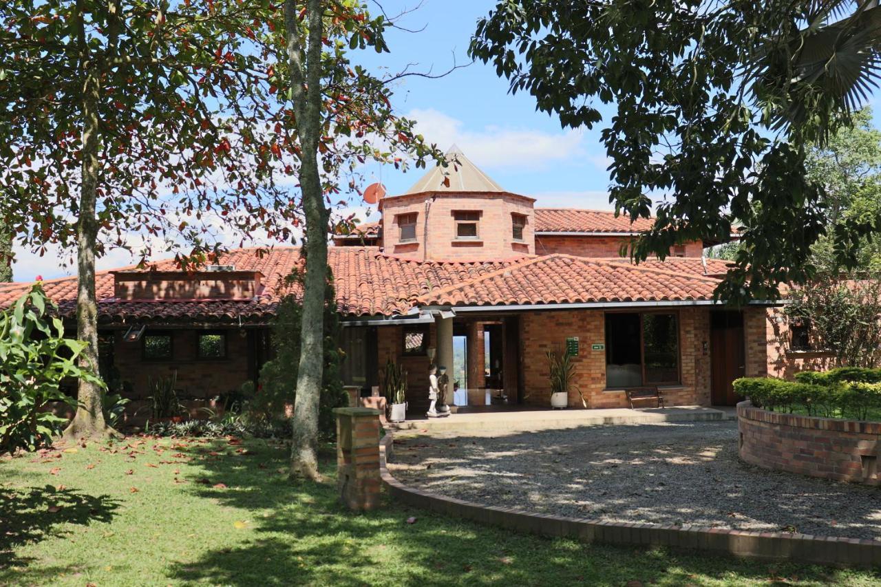 Hotel Tata Premium Pueblo Tapao Exterior foto