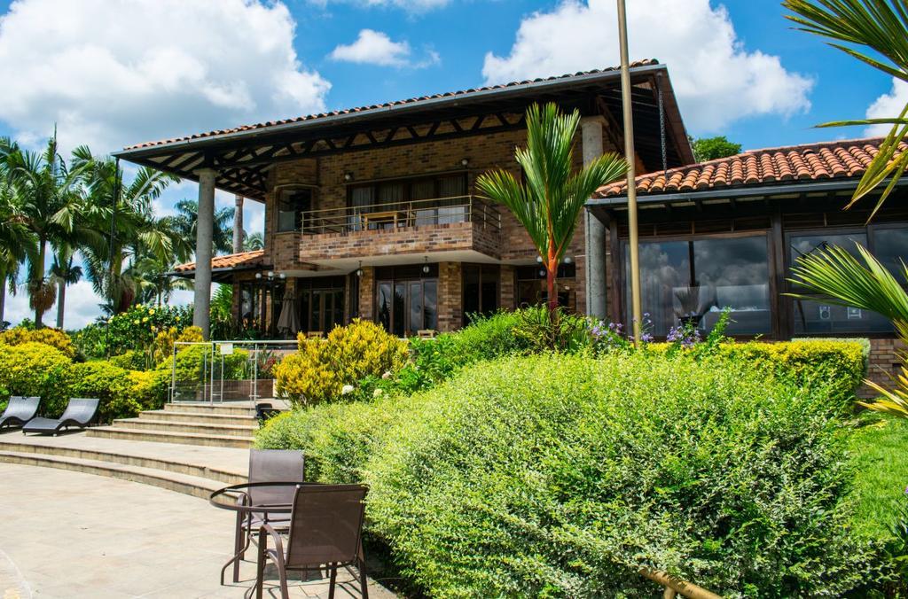Hotel Tata Premium Pueblo Tapao Exterior foto